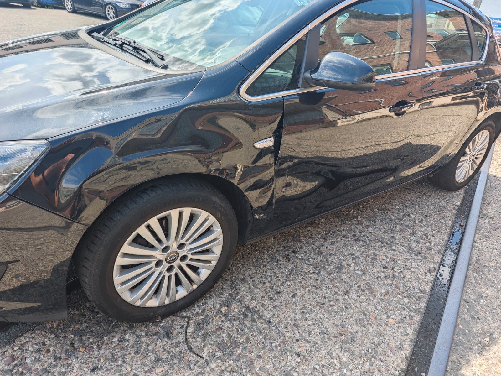 Fahrzeugabbildung Opel Astra