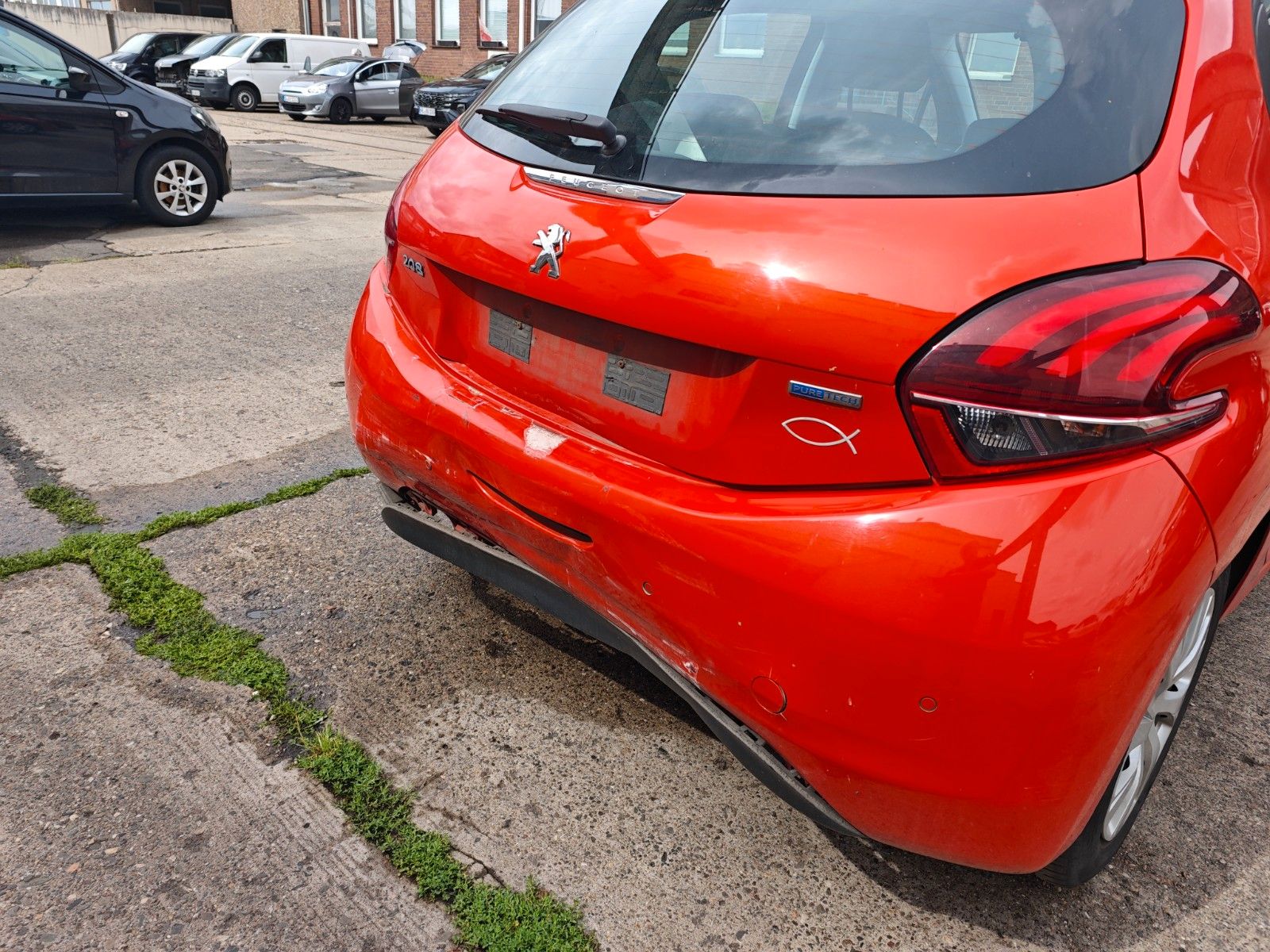 Fahrzeugabbildung Peugeot 208 Active