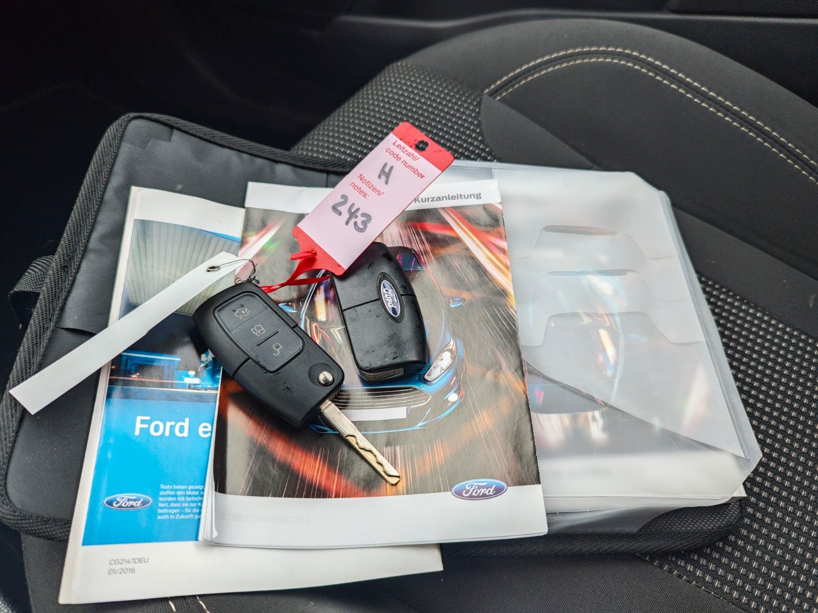 Fahrzeugabbildung Ford Fiesta Titanium