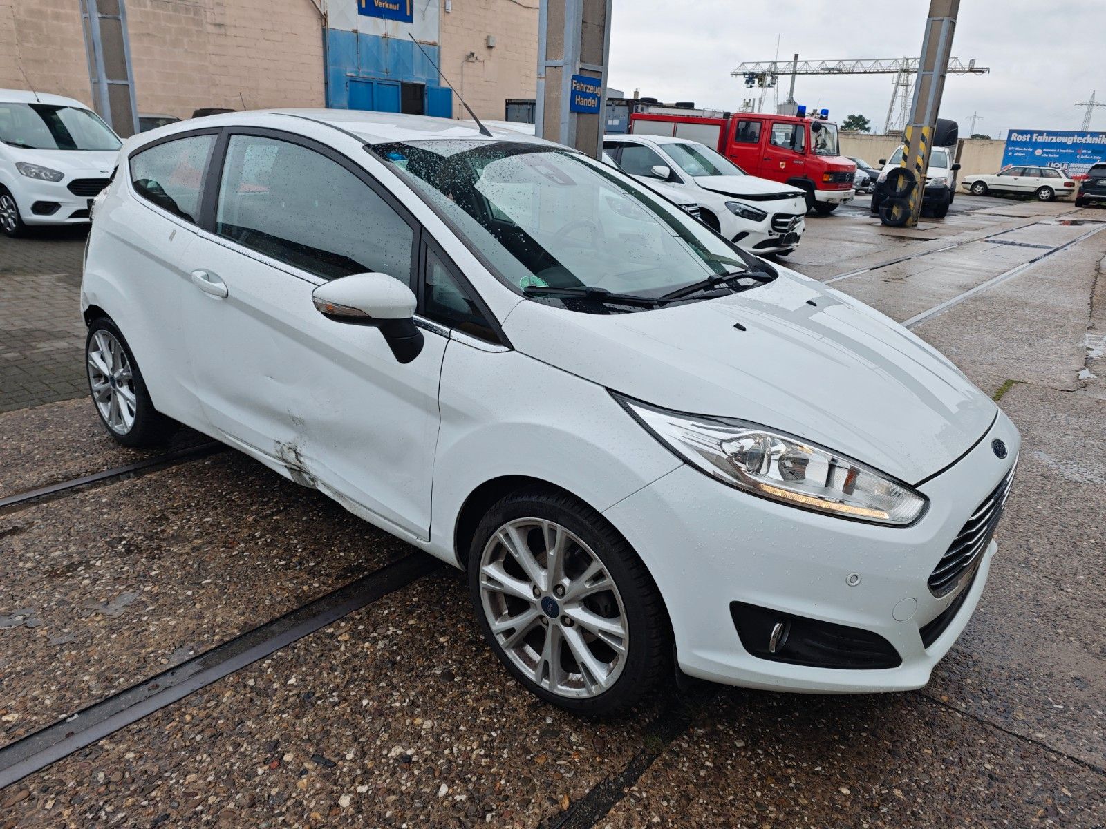 Fahrzeugabbildung Ford Fiesta Titanium