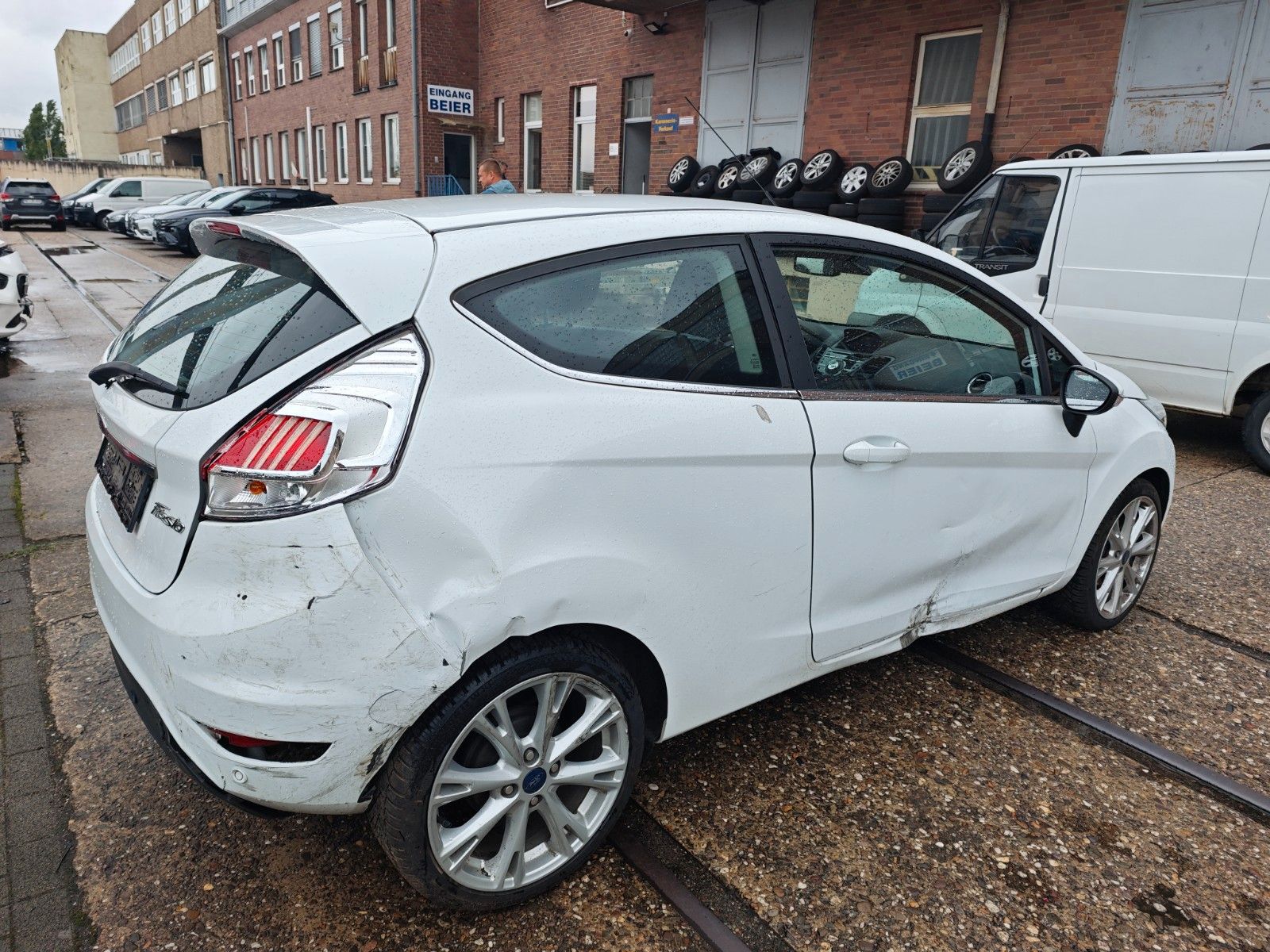 Fahrzeugabbildung Ford Fiesta Titanium