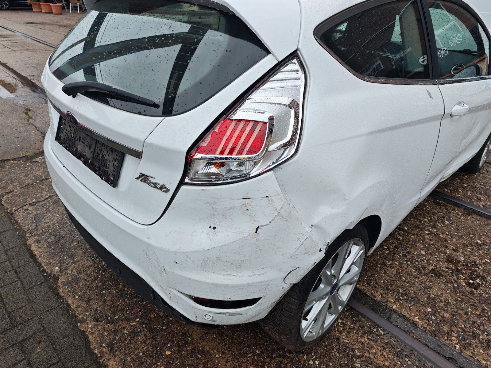 Fahrzeugabbildung Ford Fiesta Titanium