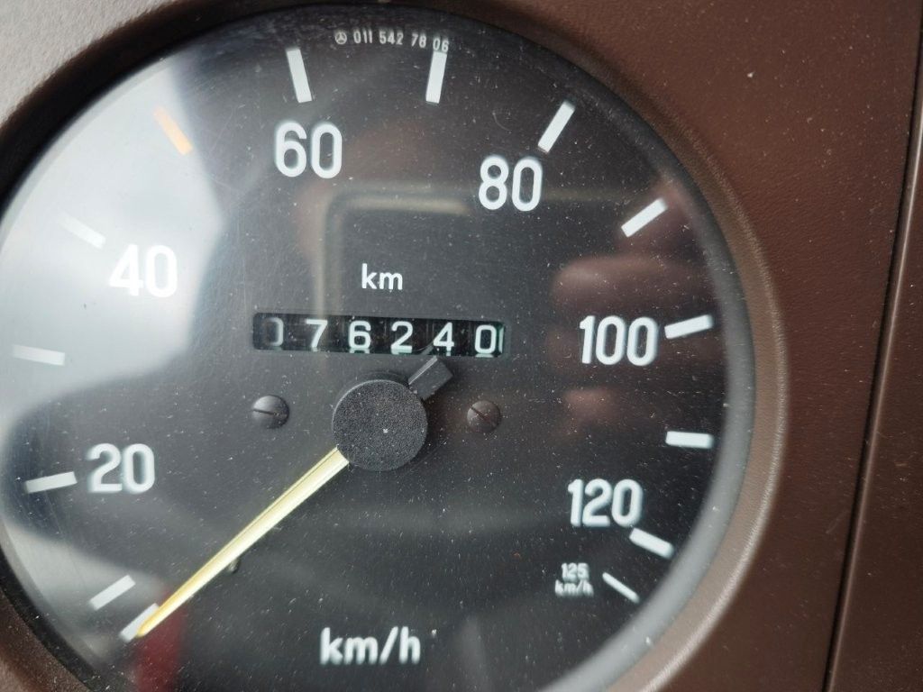 Fahrzeugabbildung Mercedes-Benz 814