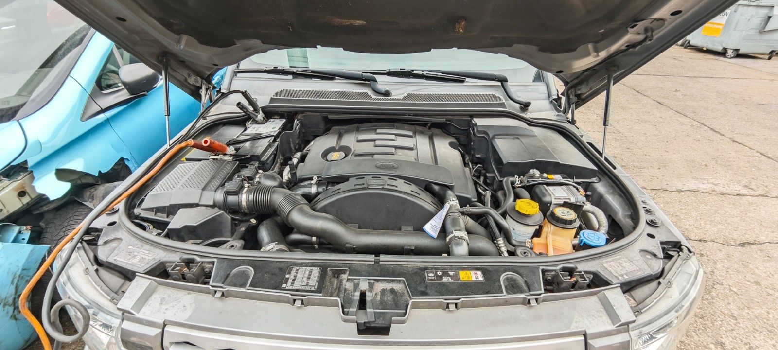 Fahrzeugabbildung Land Rover Discovery 4 SDV6 HSE