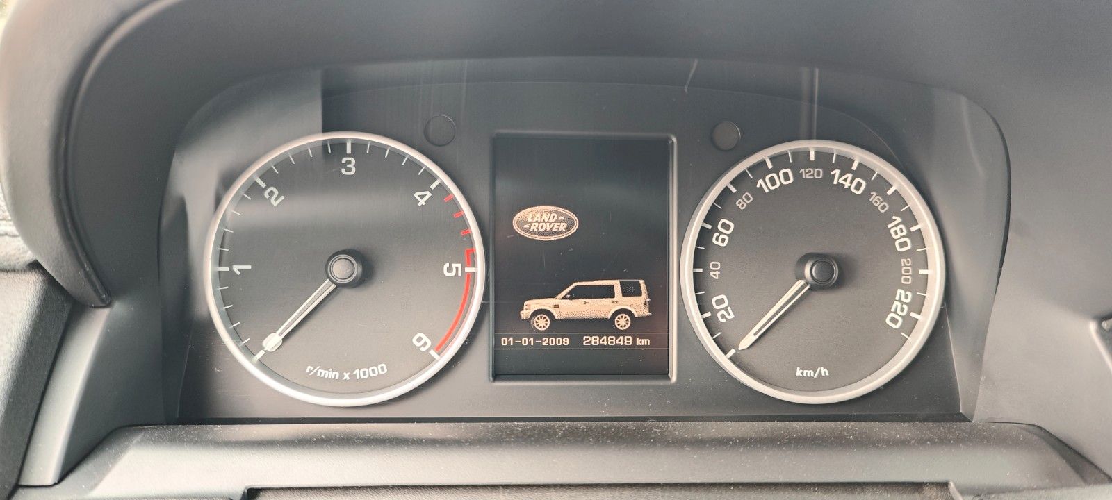 Fahrzeugabbildung Land Rover Discovery 4 SDV6 HSE