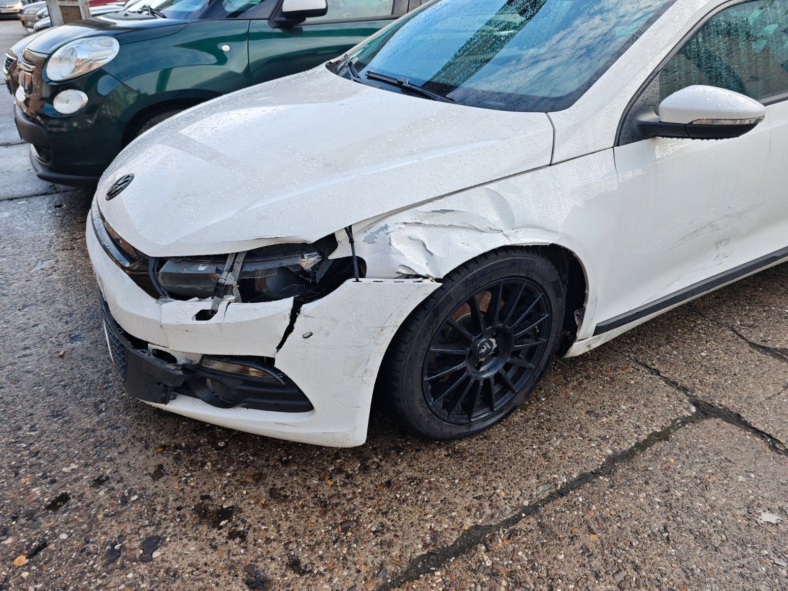 Fahrzeugabbildung Volkswagen Scirocco 2.0 TSI 147 kW