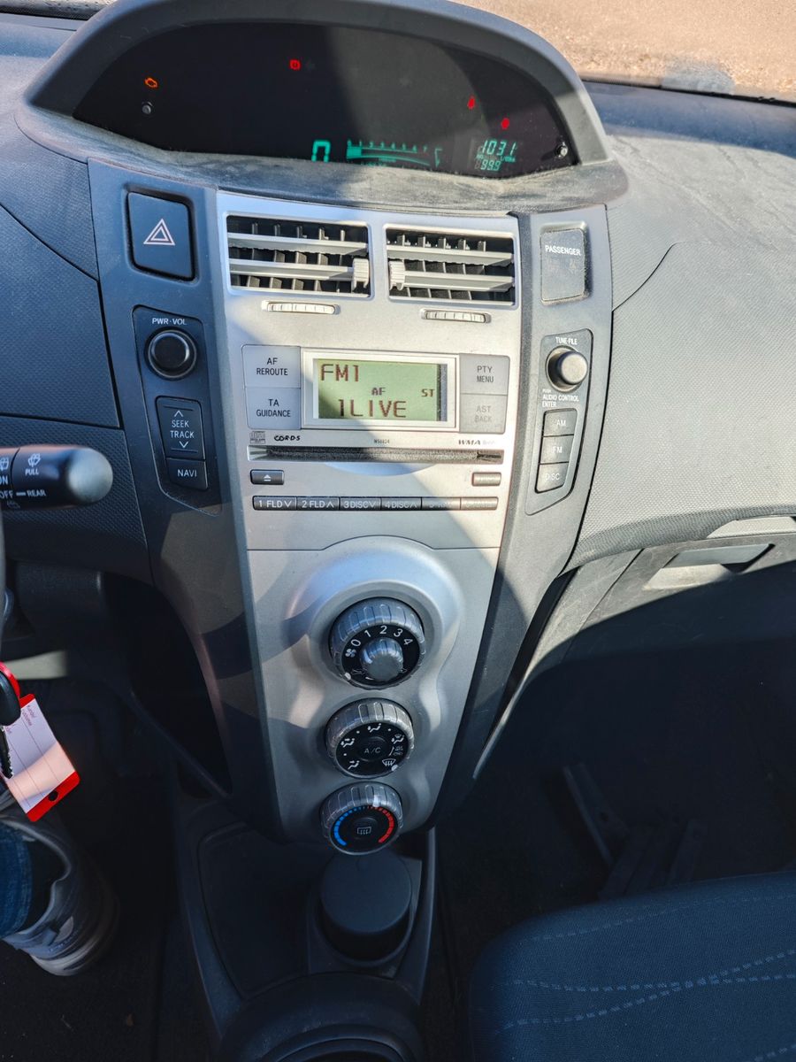 Fahrzeugabbildung Toyota Yaris Team