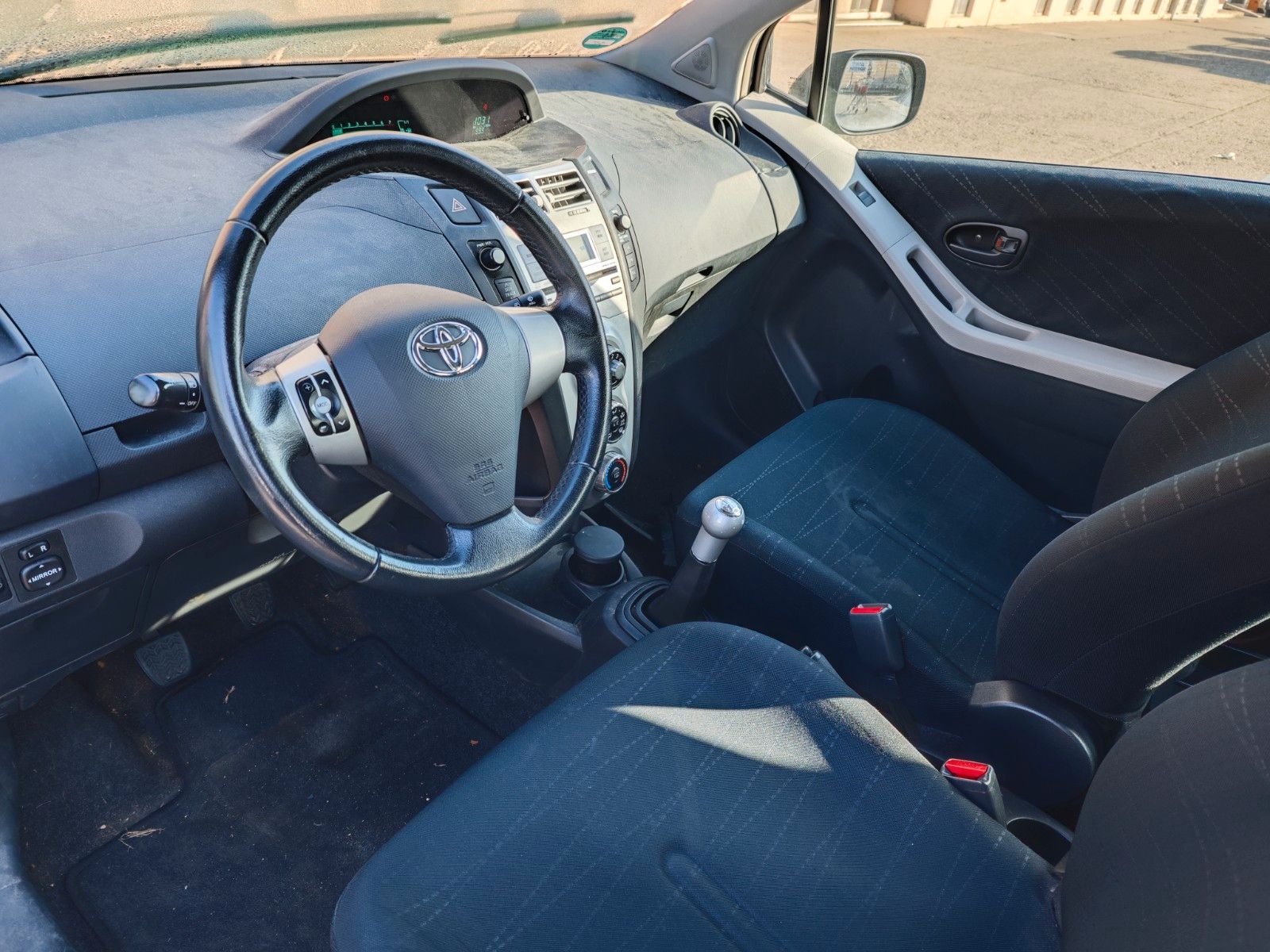 Fahrzeugabbildung Toyota Yaris Team