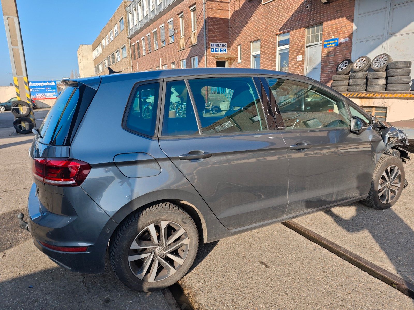 Fahrzeugabbildung Volkswagen Golf Sportsvan VII IQ.DRIVE
