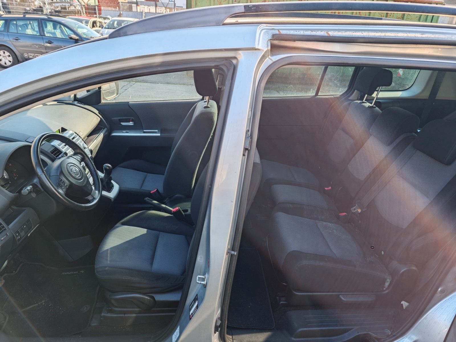 Fahrzeugabbildung Mazda 5 Lim. 2.0 CD Exclusive