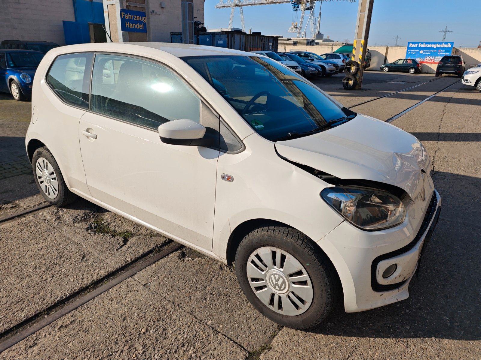 Fahrzeugabbildung Volkswagen up! move up!