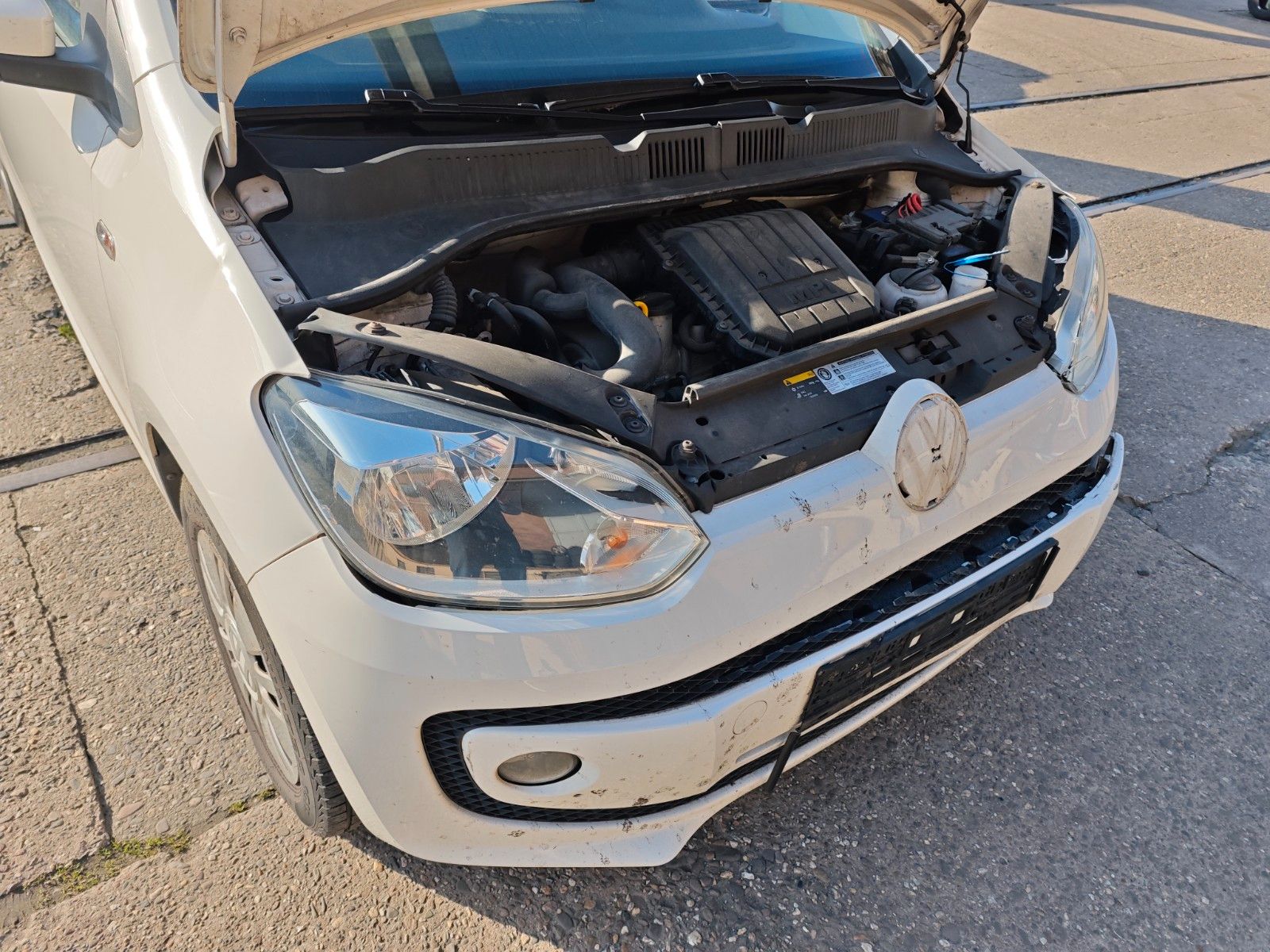 Fahrzeugabbildung Volkswagen up! move up!