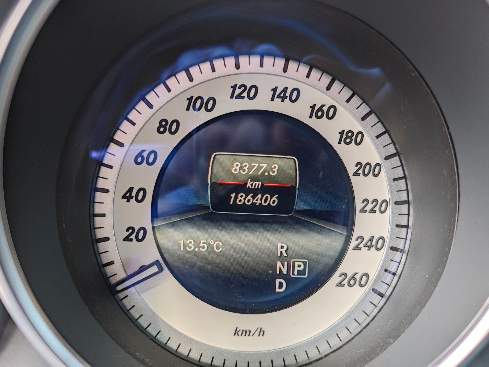 Fahrzeugabbildung Mercedes-Benz E 350 E T-Modell E 350 BlueTec