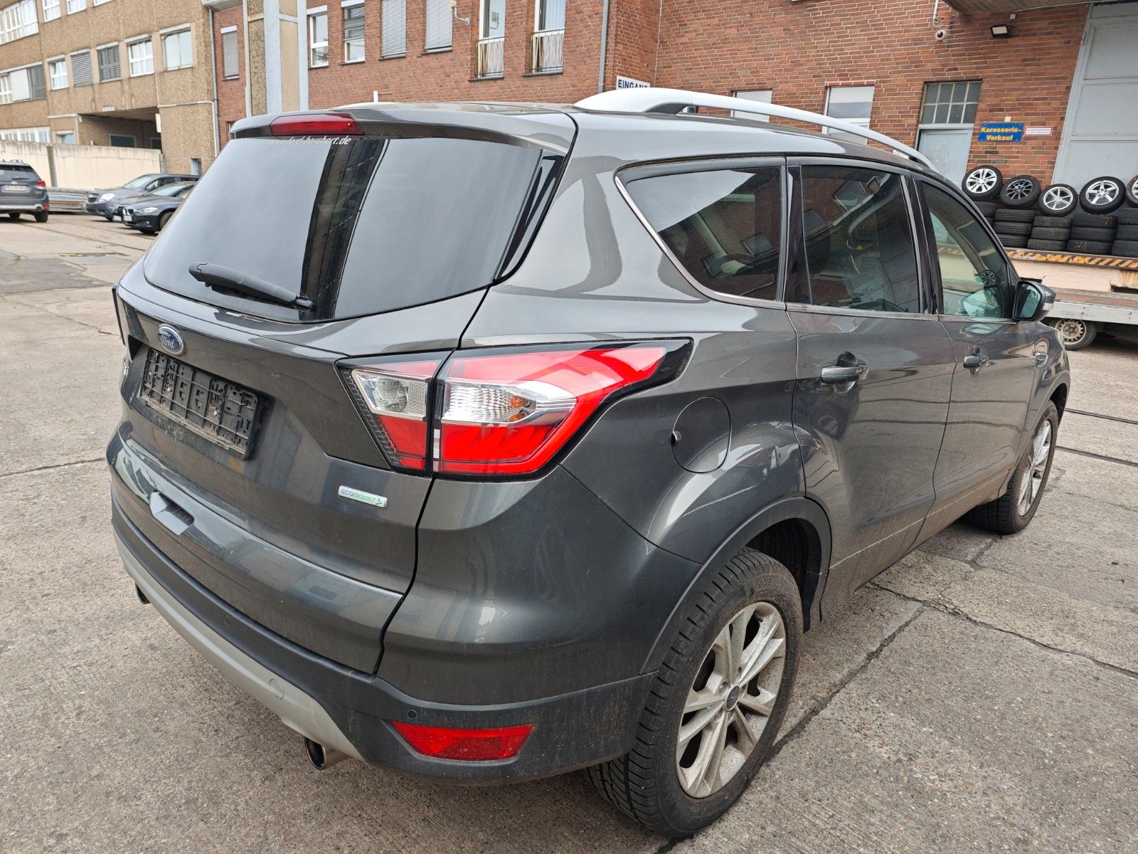 Fahrzeugabbildung Ford Kuga Titanium
