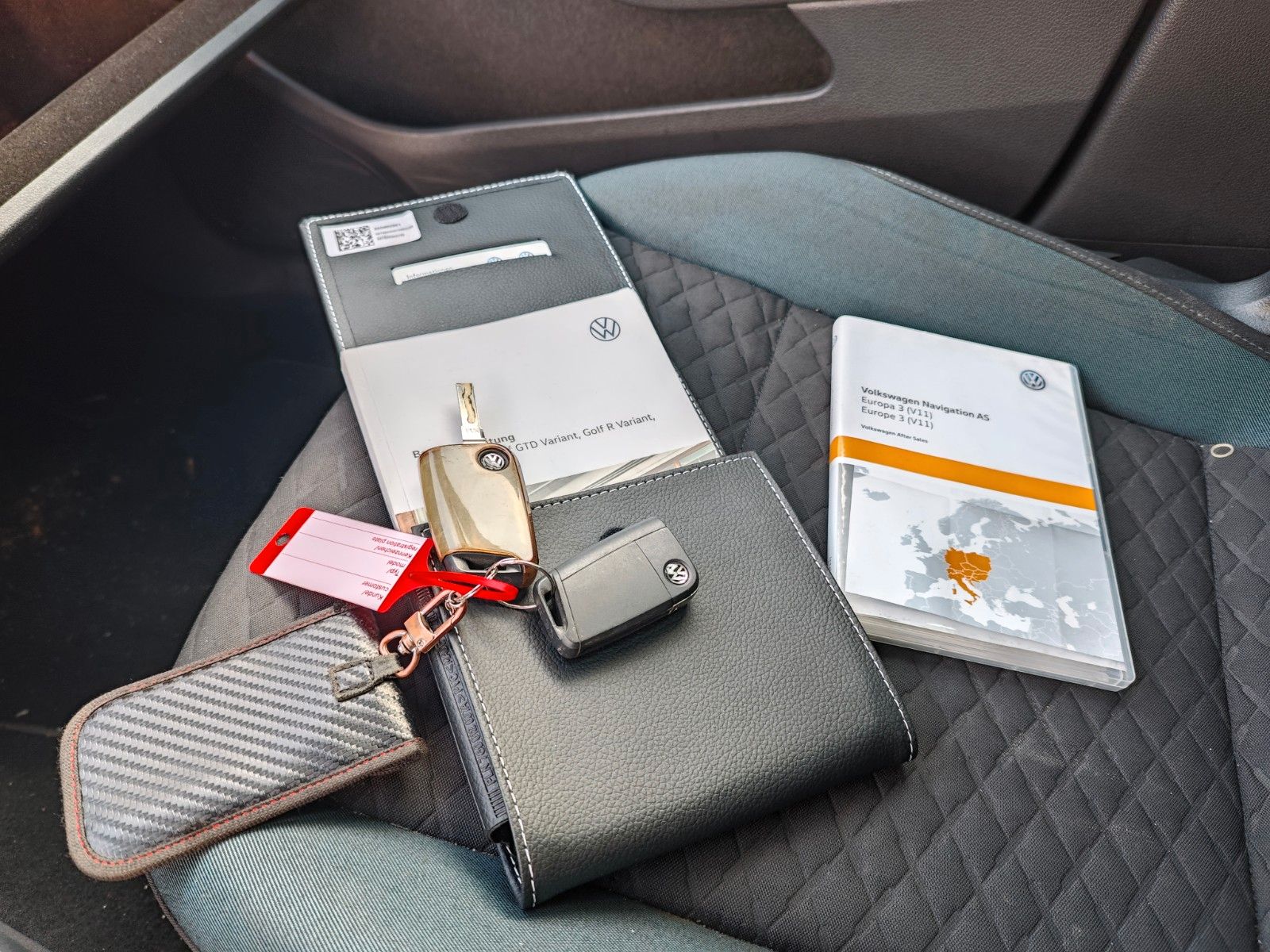 Fahrzeugabbildung Volkswagen Golf VII Variant IQ.DRIVE Start-Stopp