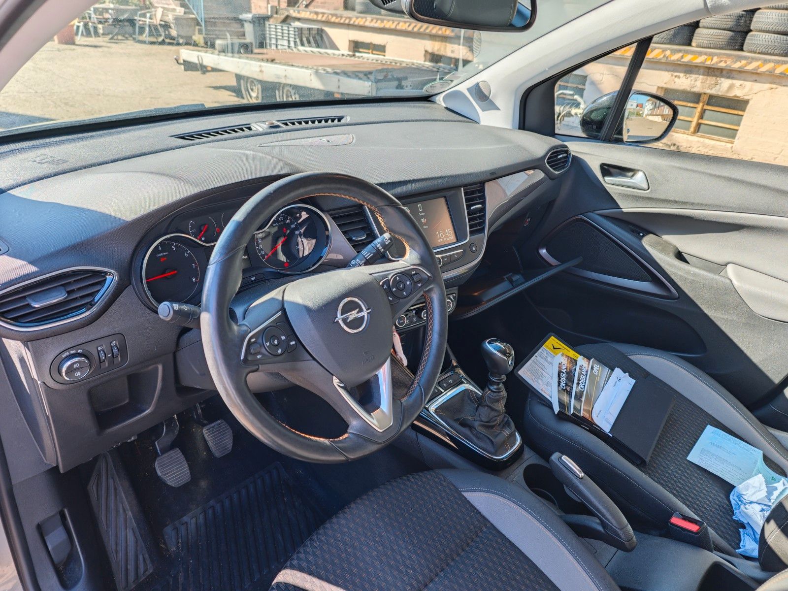 Fahrzeugabbildung Opel ANDERE Crossland Innovation