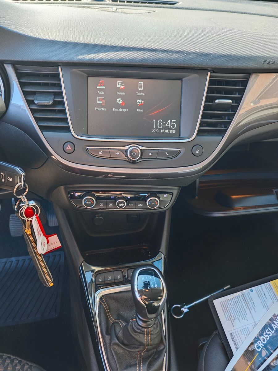 Fahrzeugabbildung Opel ANDERE Crossland Innovation