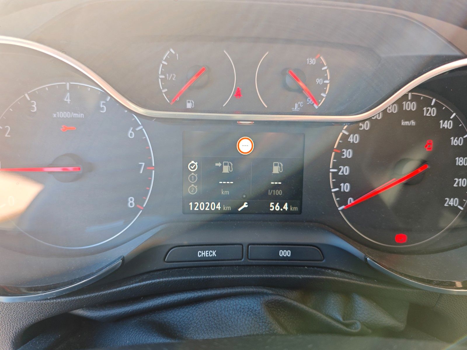 Fahrzeugabbildung Opel ANDERE Crossland Innovation