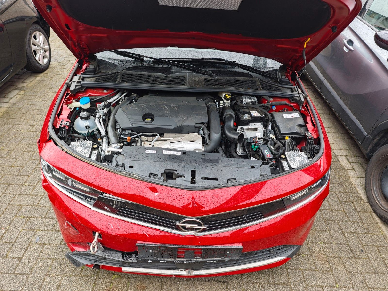 Fahrzeugabbildung Opel Astra L Lim. 5-trg. Business Elegance Plug-in-Hy