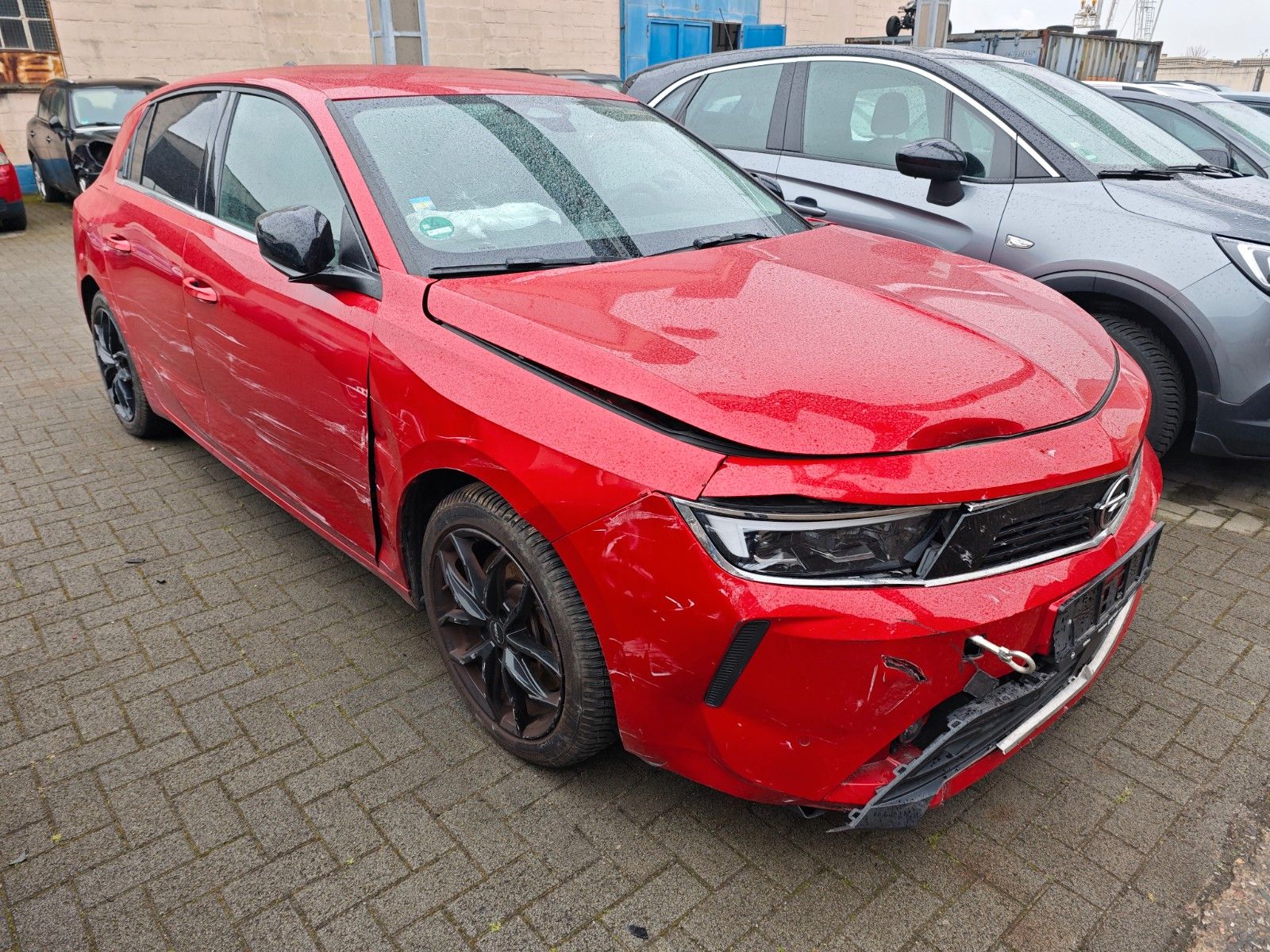 Fahrzeugabbildung Opel Astra L Lim. 5-trg. Business Elegance Plug-in-Hy