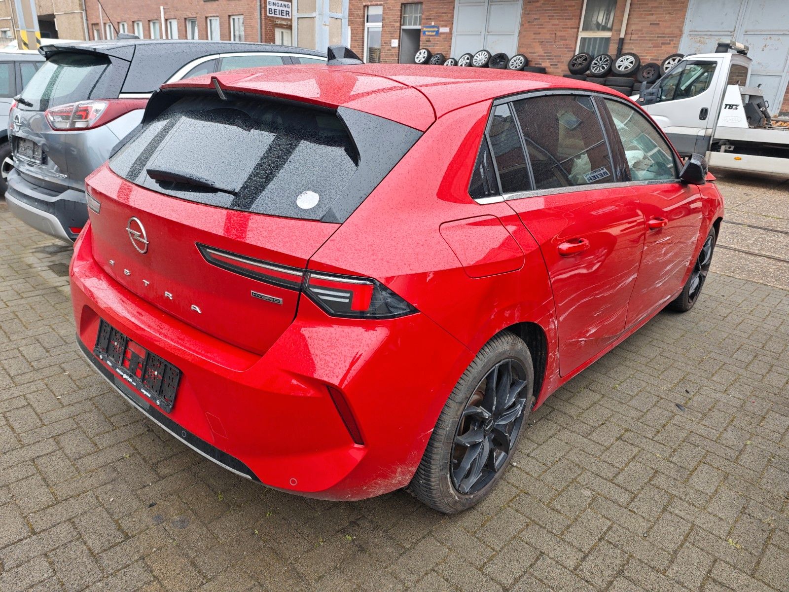 Fahrzeugabbildung Opel Astra L Lim. 5-trg. Business Elegance Plug-in-Hy