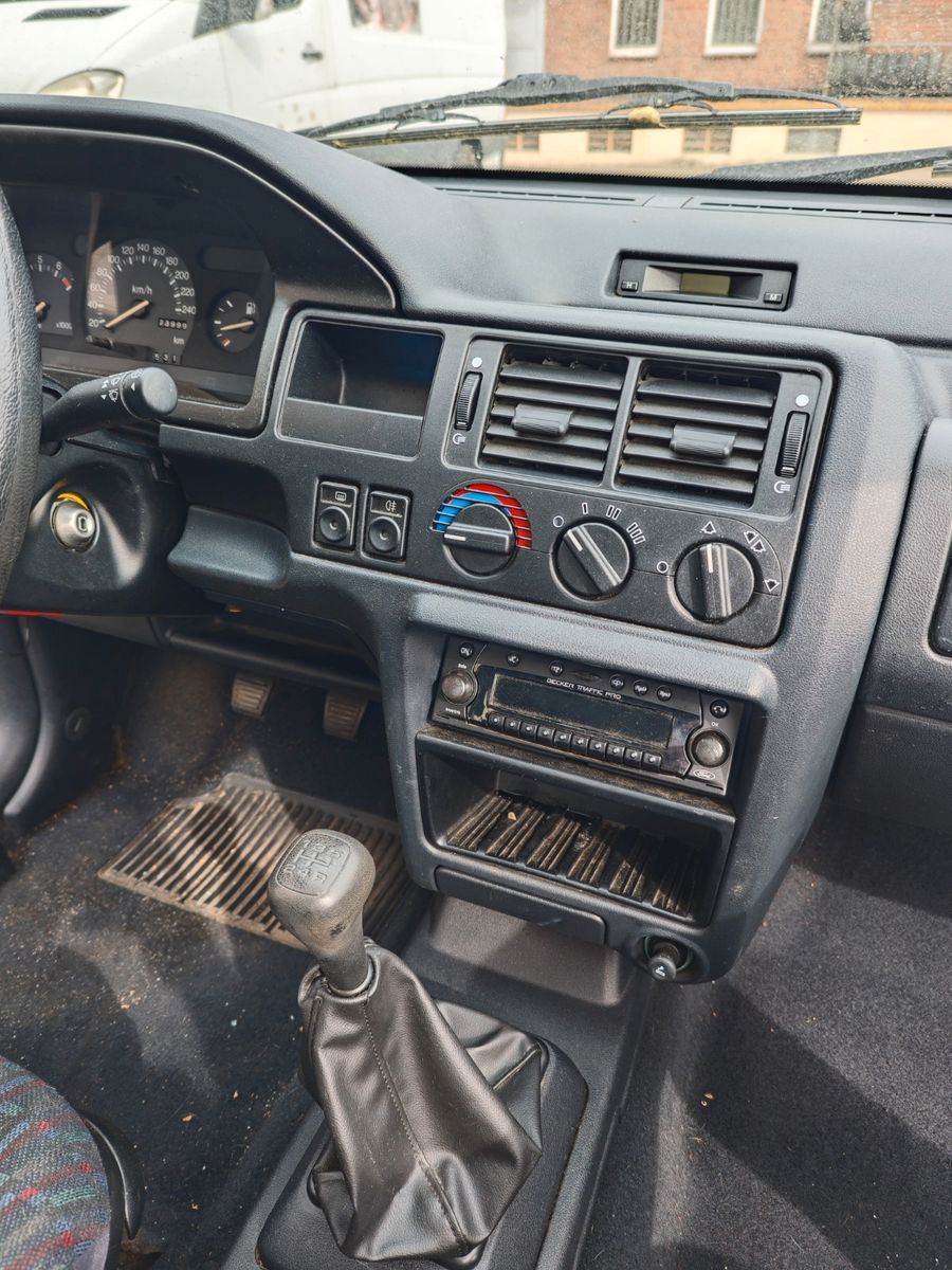 Fahrzeugabbildung Ford Escort V