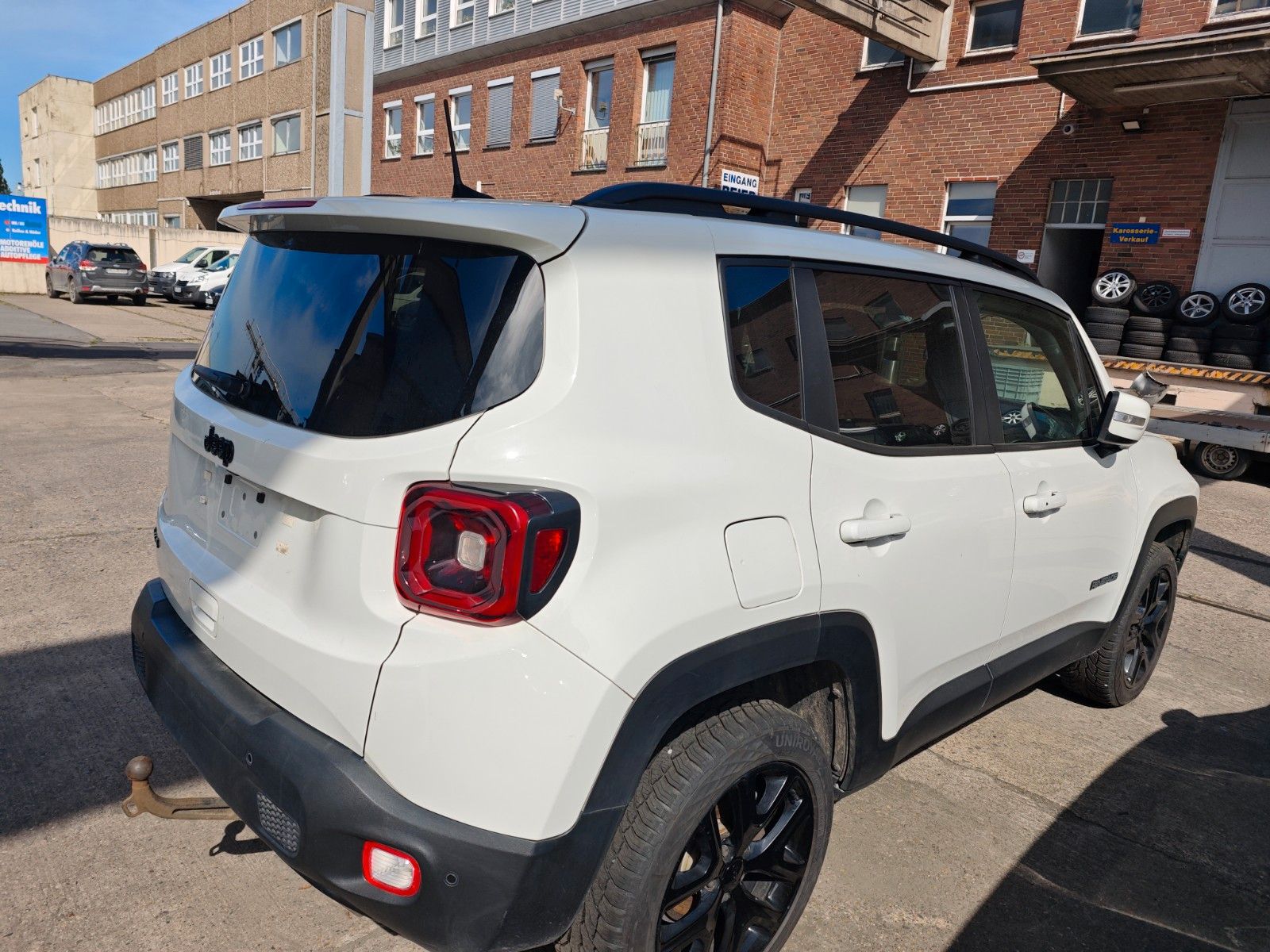 Fahrzeugabbildung Jeep Renegade Limited 4WD