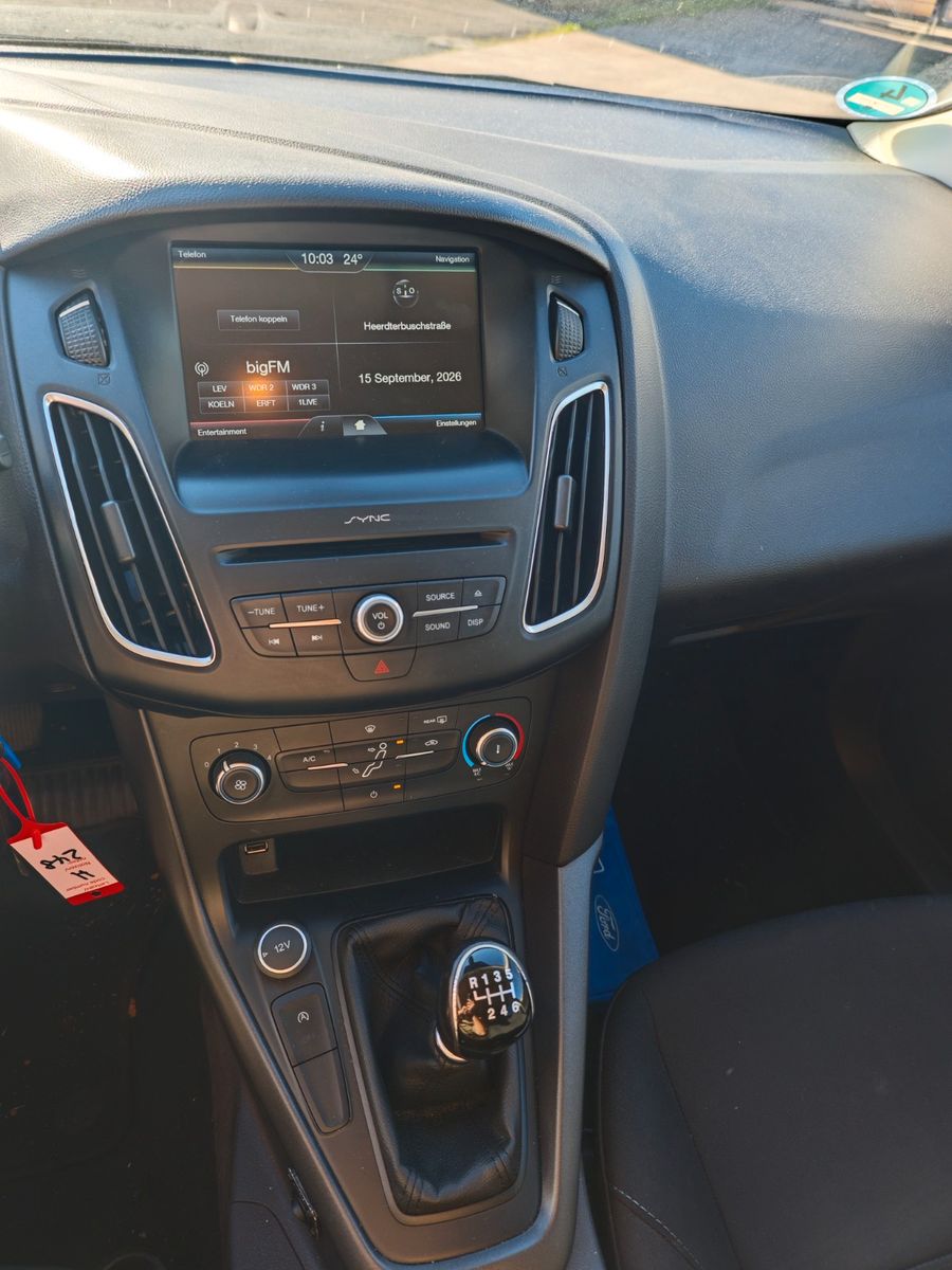 Fahrzeugabbildung Ford Focus Turnier Business