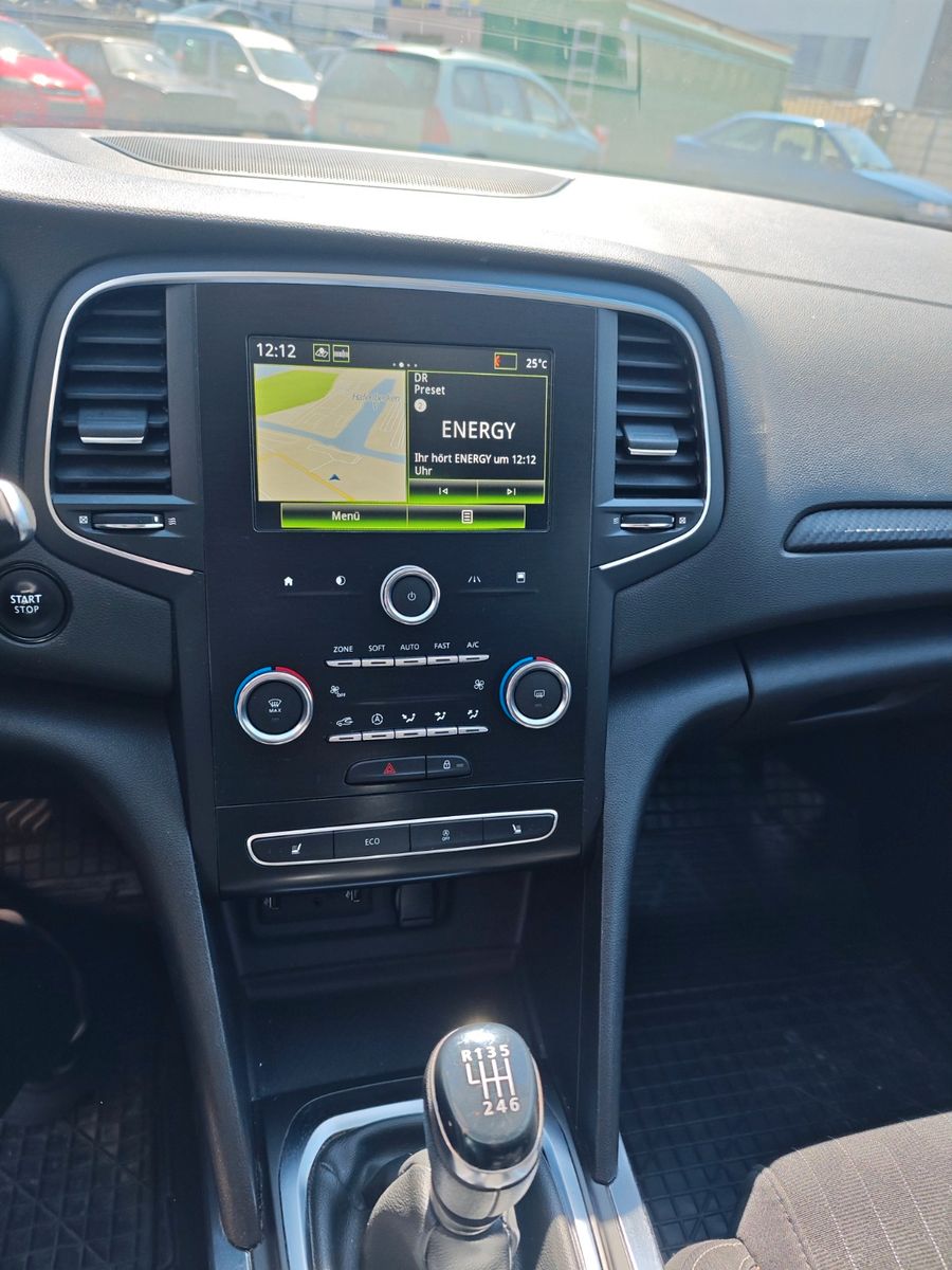 Fahrzeugabbildung Renault Megane IV Grandtour Limited