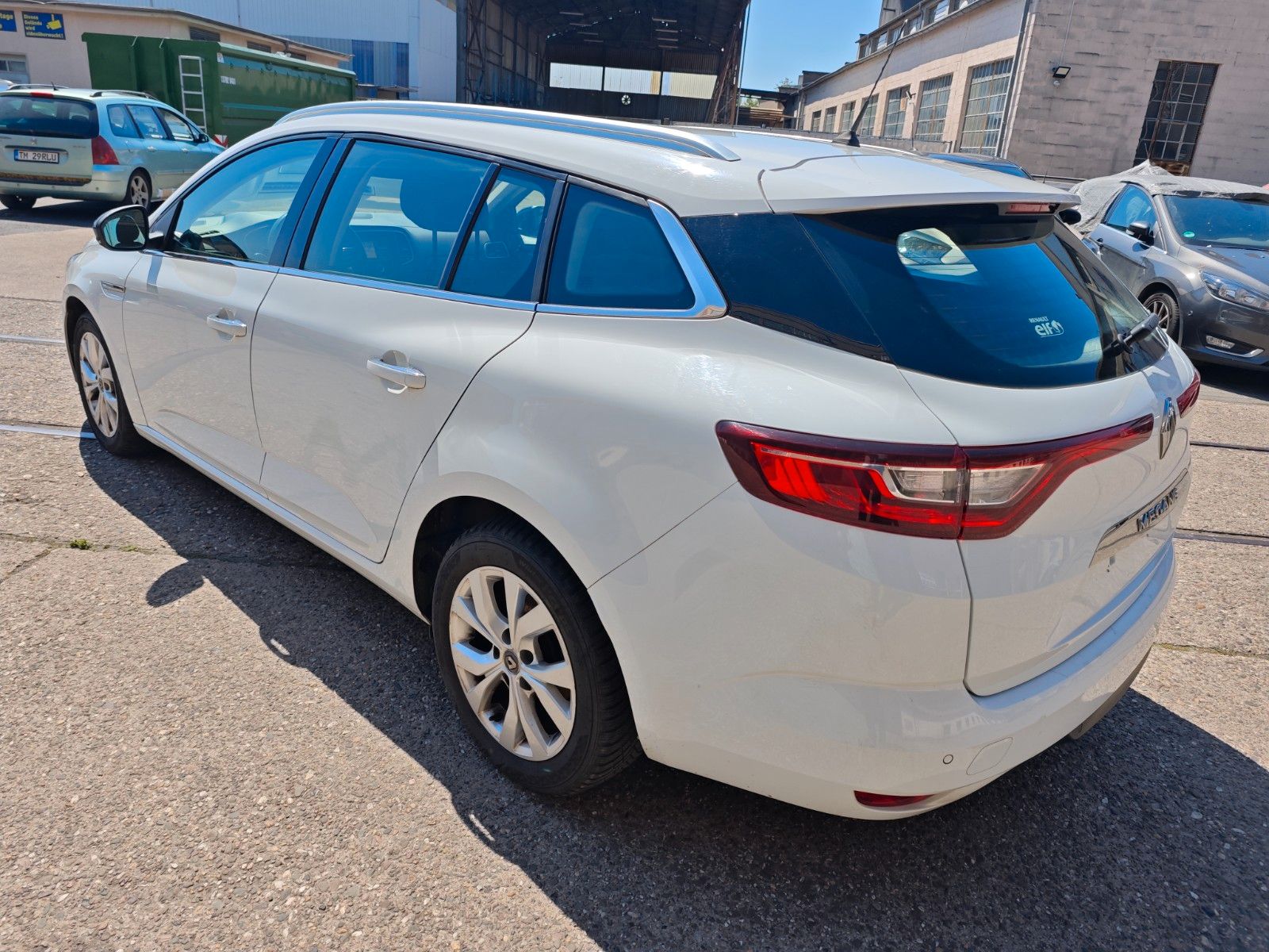 Fahrzeugabbildung Renault Megane IV Grandtour Limited