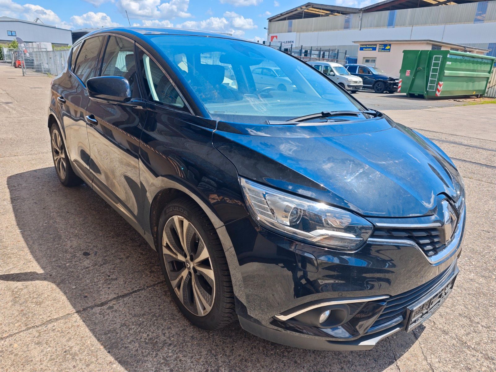 Fahrzeugabbildung Renault Scenic IV Intens