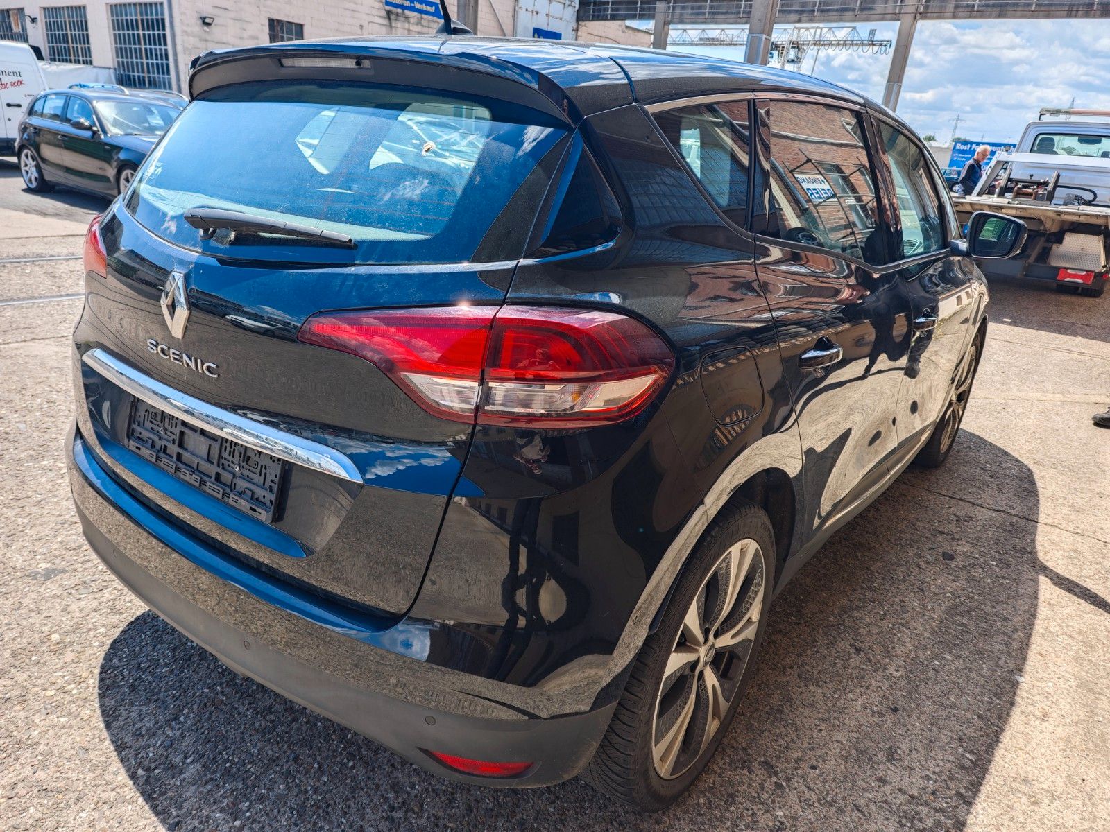 Fahrzeugabbildung Renault Scenic IV Intens
