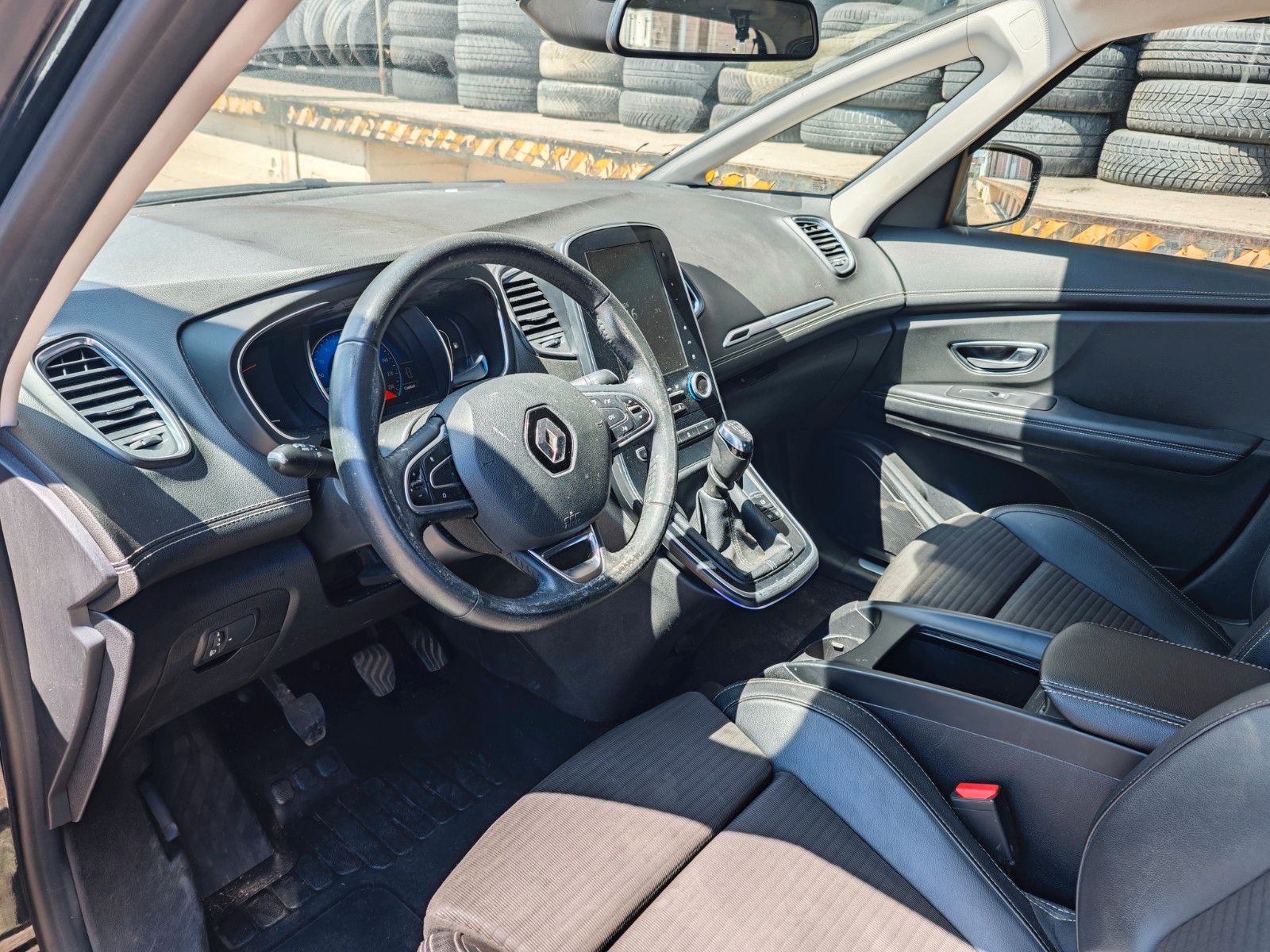 Fahrzeugabbildung Renault Scenic IV Intens