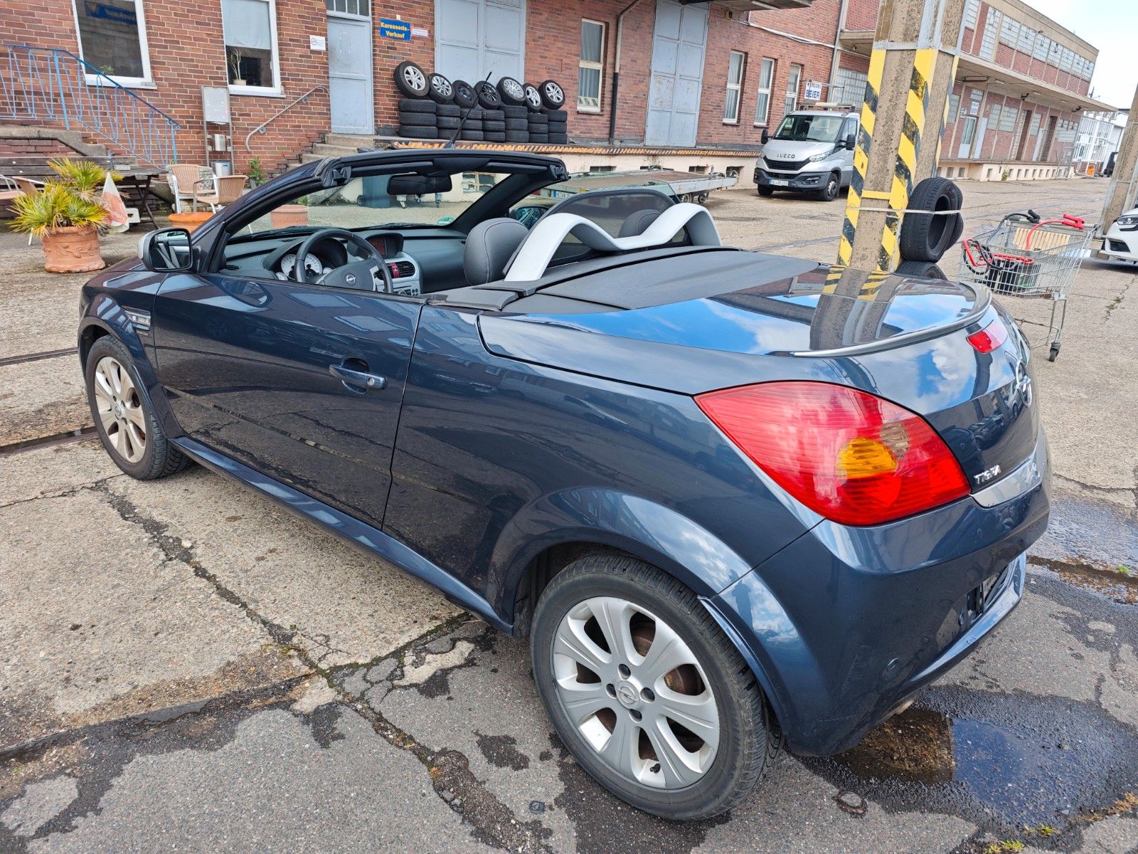 Fahrzeugabbildung Opel Tigra Twin Top Edition