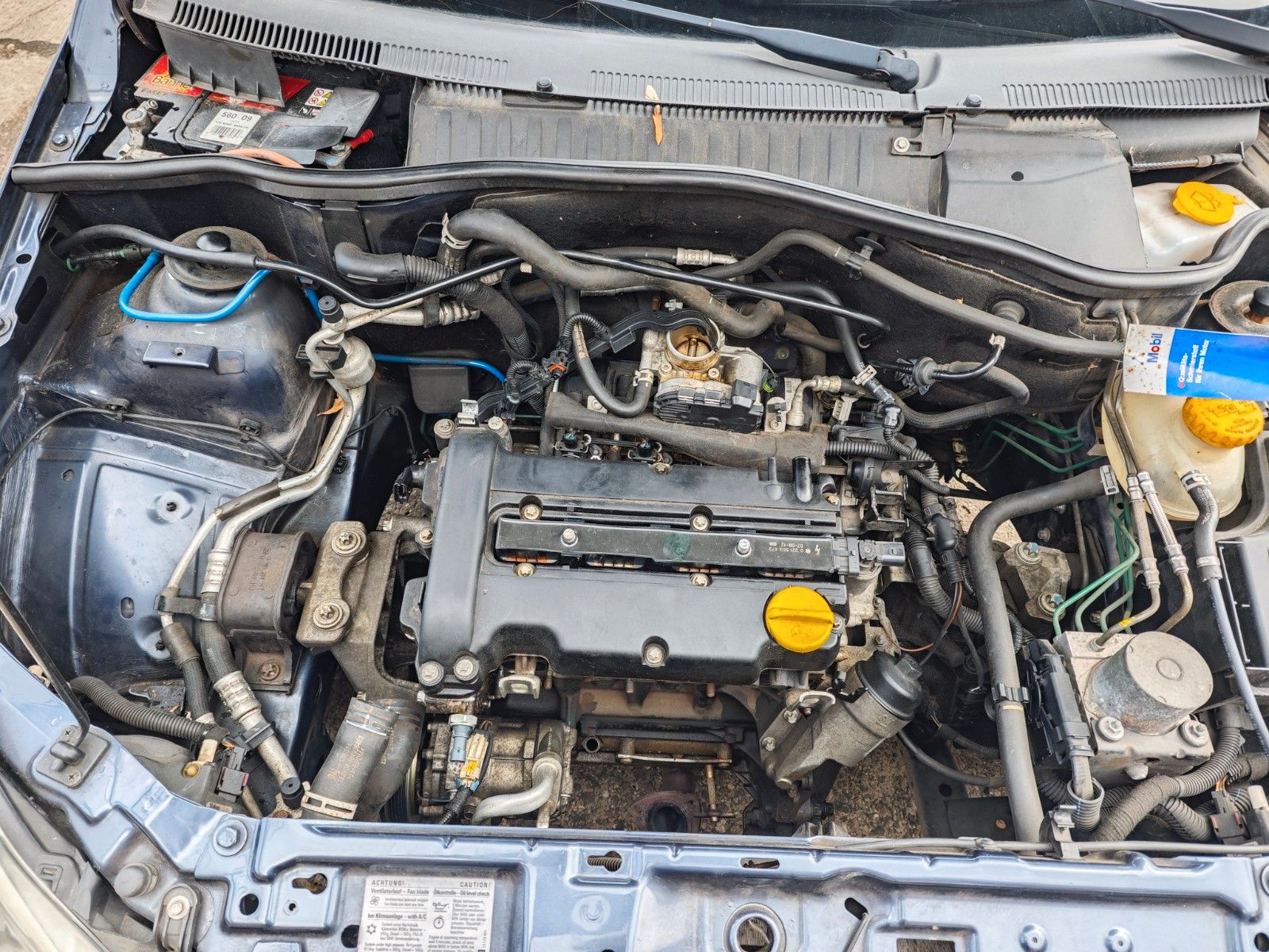 Fahrzeugabbildung Opel Tigra Twin Top Edition