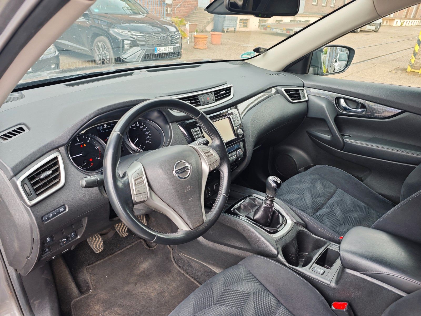 Fahrzeugabbildung Nissan X-Trail Acenta