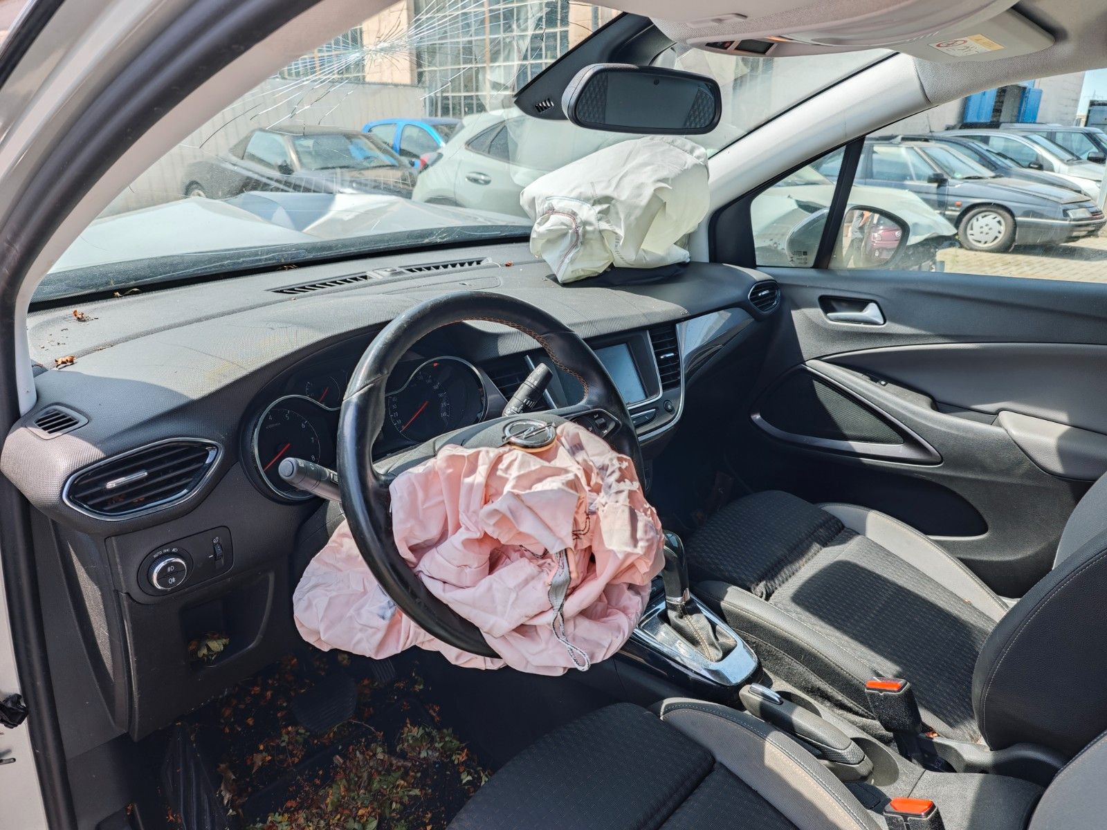 Fahrzeugabbildung Opel ANDERE Crossland Innovation