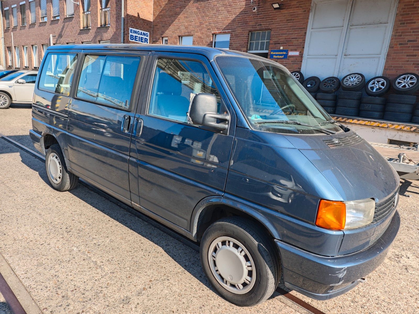 Fahrzeugabbildung Volkswagen T4 Caravelle