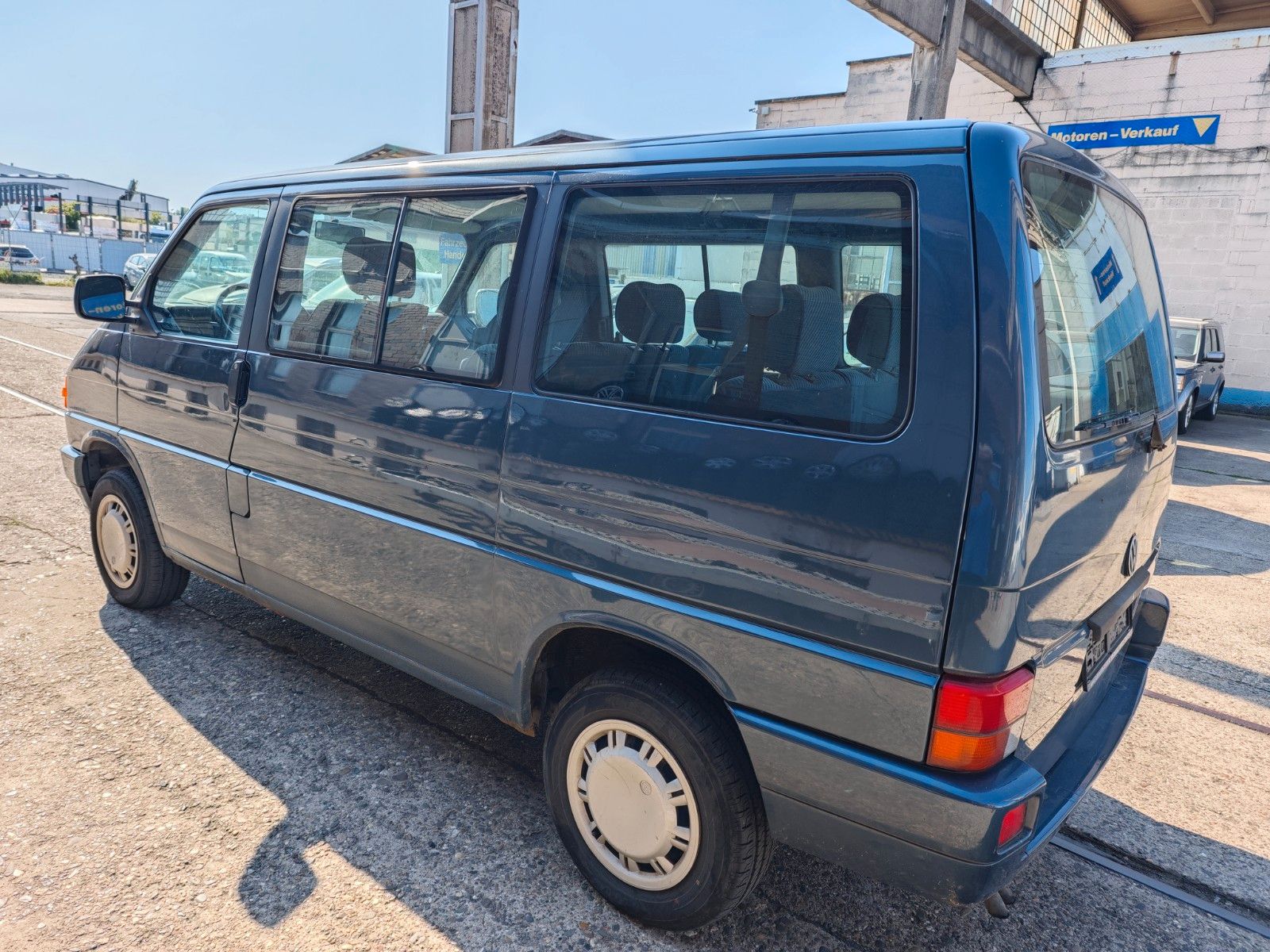 Fahrzeugabbildung Volkswagen T4 Caravelle