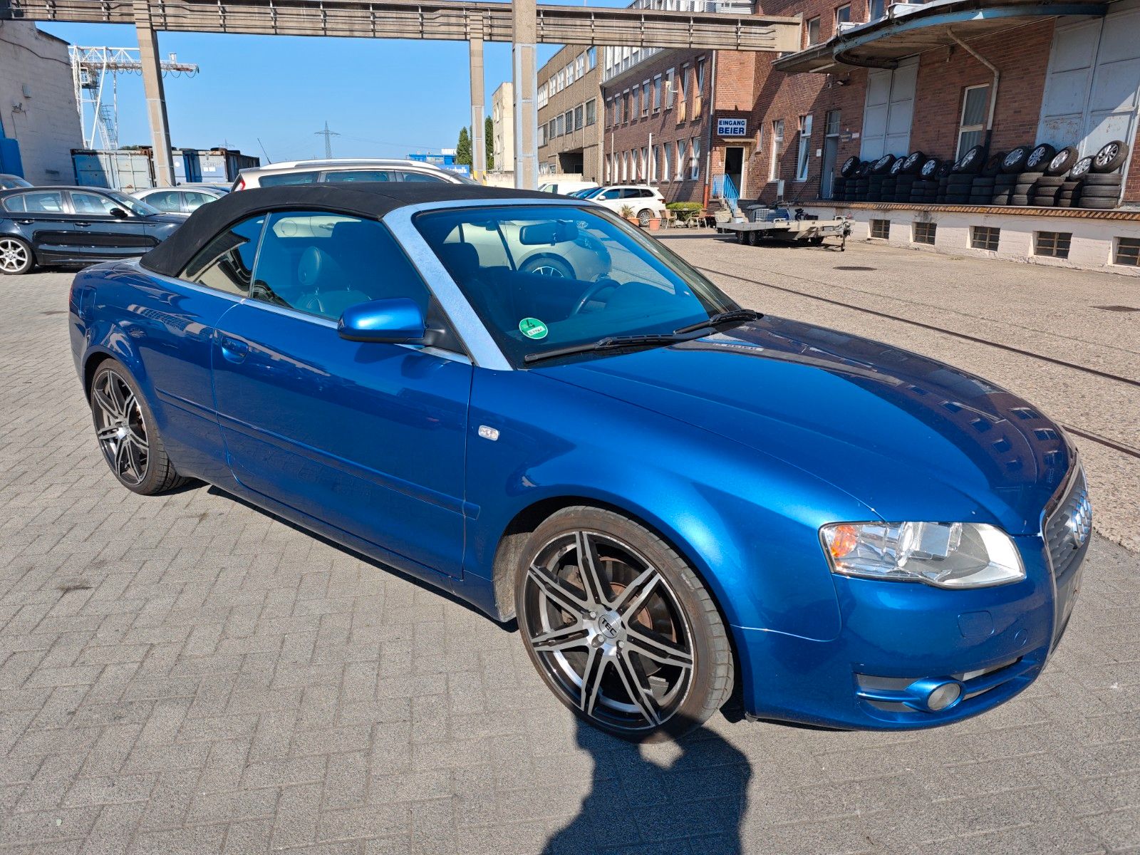 Fahrzeugabbildung Audi A4 Cabriolet 2.7 TDI
