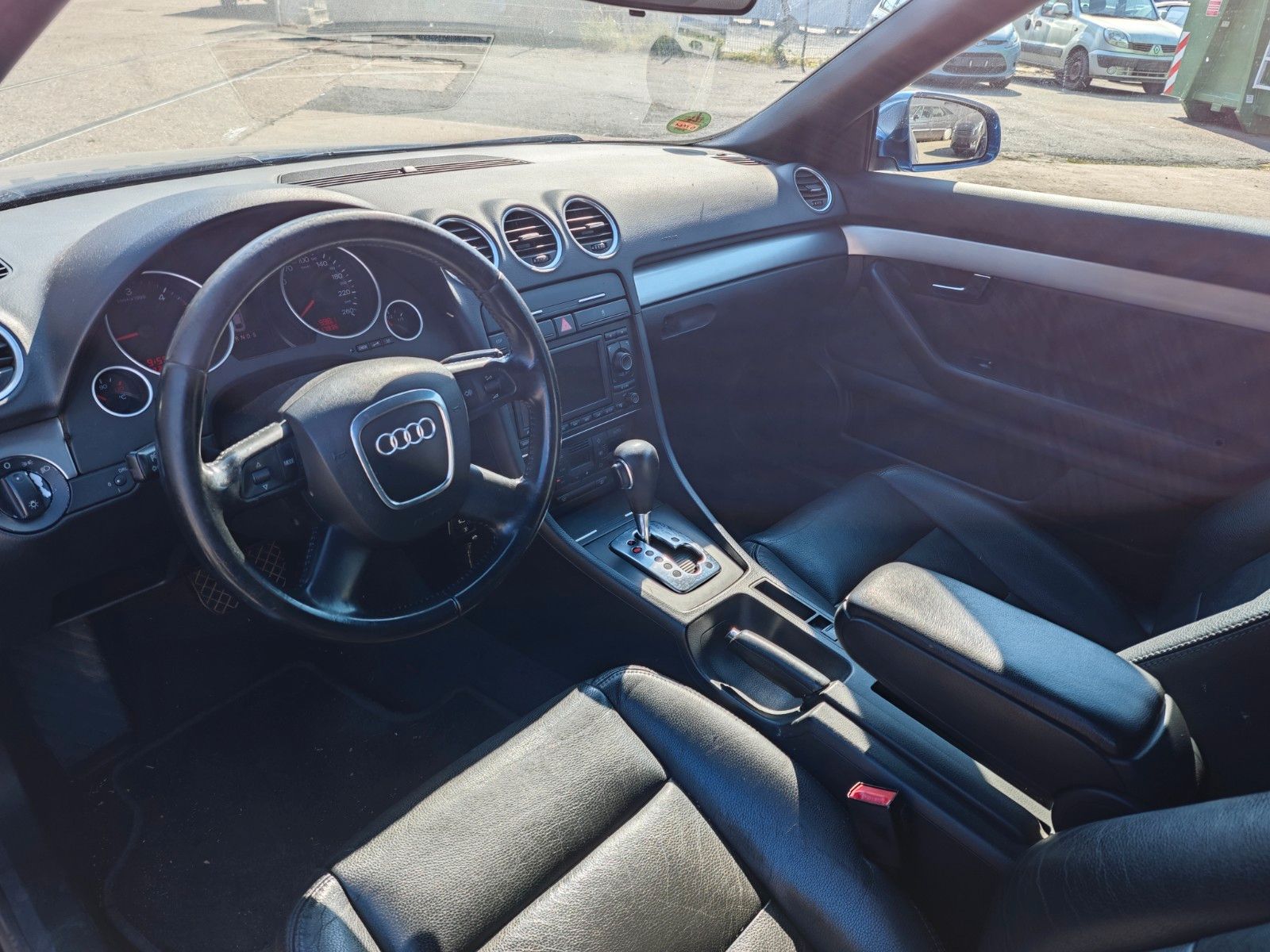 Fahrzeugabbildung Audi A4 Cabriolet 2.7 TDI