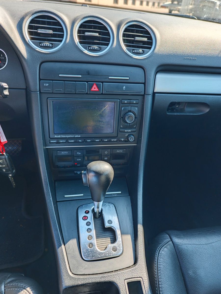 Fahrzeugabbildung Audi A4 Cabriolet 2.7 TDI