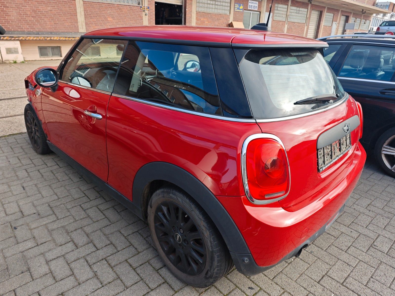 Fahrzeugabbildung MINI ONE Mini 3-trg. One